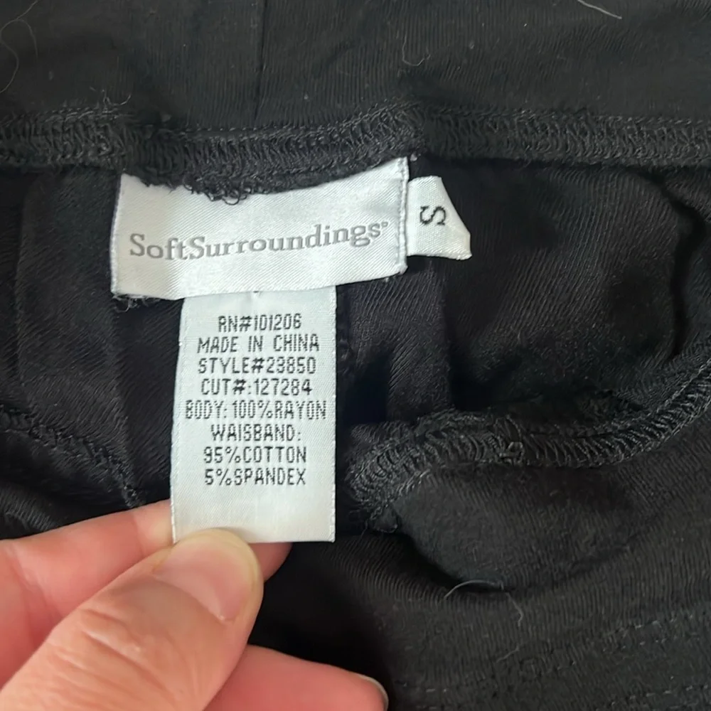 Soft Surroundings Black Linen Blend Cargo Pants - Picture 2 of 5